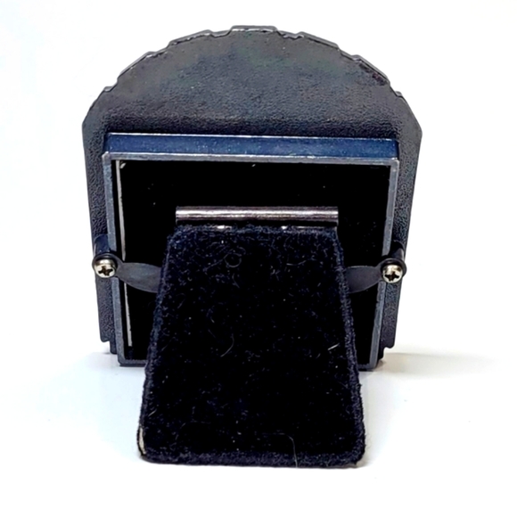 Four Vintage Photo Frames Collection, Set of Small Assorted Metal Frames, EUC - Picture 7 of 9